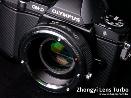 (客訂商品)中一光學Lens Turbo II 2代減焦環 EOS-M4/3相機 Micro 4/3 M43 EF鏡頭 減焦增光環廣角轉接環 GM5 GF6 GH4 EM10 EM1：圖片 2