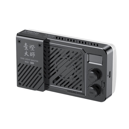 【Ulanzi P40 RGB40W 一燈大師 手持補光燈 全彩版】雙1/4螺孔 橫豎拍 Type-C 支持PD快充 持續燈 柔光燈 影室燈 常亮燈 攝影燈 背景燈 Vlog 直播 攝影 抖音 外拍 L130 pocket LED light：圖片 2